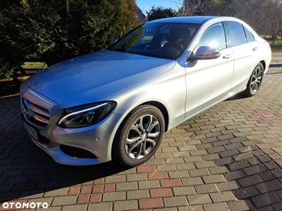 Mercedes-Benz Klasa C 180 (BlueEFFICIENCY) Avantgarde