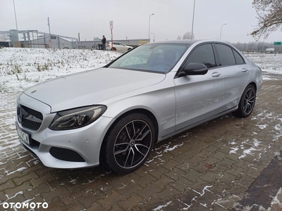 Mercedes-Benz Klasa C 180 (BlueTEC) d T 7G-TRONIC