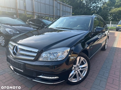 Mercedes-Benz Klasa C 180 T CGI Automatik BlueEFFICIENCY Avantgarde