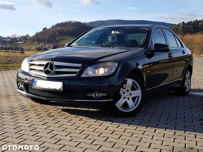 Mercedes-Benz Klasa C 200 CDI BlueEff Avantgarde