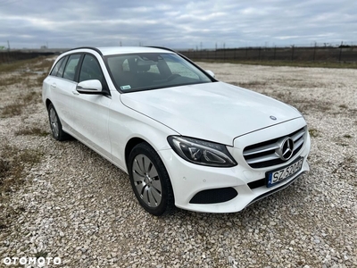 Mercedes-Benz Klasa C 200 T CGI Automatik BlueEFFICIENCY Avantgarde