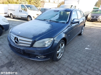 Mercedes-Benz Klasa C 320 T CDI DPF 4Matic 7G-TRONIC Elegance