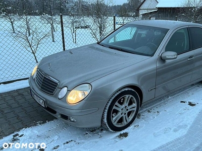 Mercedes-Benz Klasa E 200 Kompressor T Classic