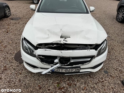 Mercedes-Benz Klasa E 220 d 4-Matic 9G-TRONIC