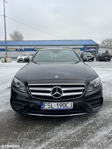 Mercedes-Benz Klasa E 220 d 4Matic T 9G-TRONIC AMG Line