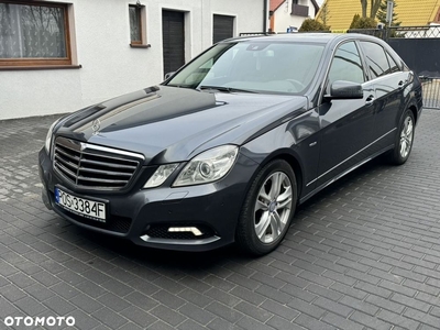 Mercedes-Benz Klasa E 220 T BlueTEC Avantgarde