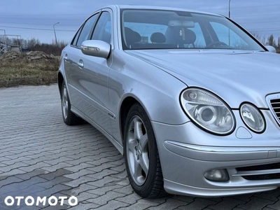 Mercedes-Benz Klasa E 280 CDI T Avantgarde