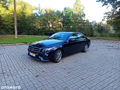 Mercedes-Benz Klasa E 300 9G-TRONIC Avantgarde