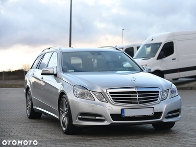 Mercedes-Benz Klasa E 350 T 4Matic 7G-TRONIC Avantgarde