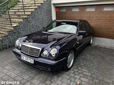 Mercedes-Benz Klasa E 55 T AMG