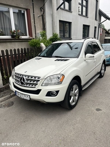 Mercedes-Benz ML 350 4MATIC 7G-TRONIC