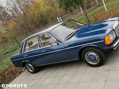 Mercedes-Benz W123