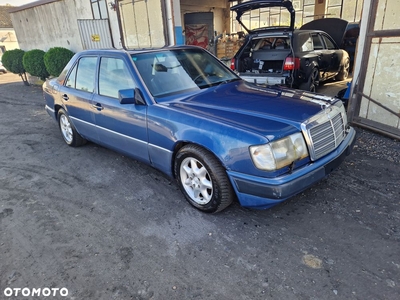 Mercedes-Benz W124 (1984-1993)