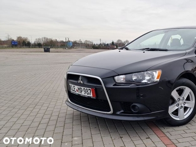 Mitsubishi Lancer 1.5 Invite