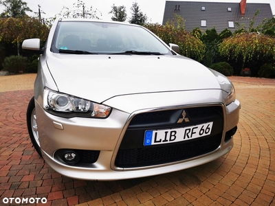 Mitsubishi Lancer Sportback 1.6 ClearTec Plus