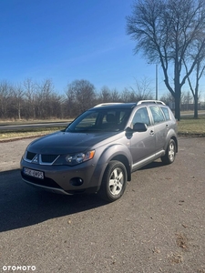 Mitsubishi Outlander 2.0 DID Instyle