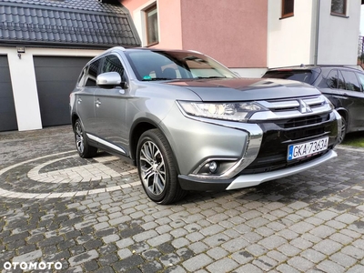 Mitsubishi Outlander 2.2 DI-D 4WD Intense