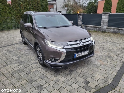 Mitsubishi Outlander 2.2 DID Instyle Navi 4WD