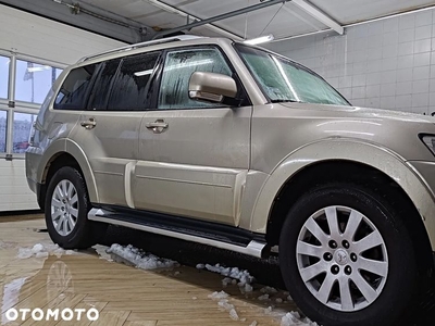 Mitsubishi Pajero 3.2 DID Intense