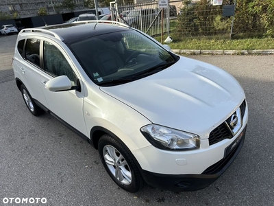 Nissan Qashqai+2