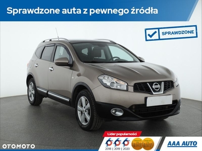 Nissan Qashqai+2