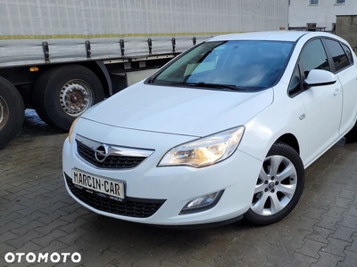 Opel Astra 1.4 ECOFLEX Cosmo