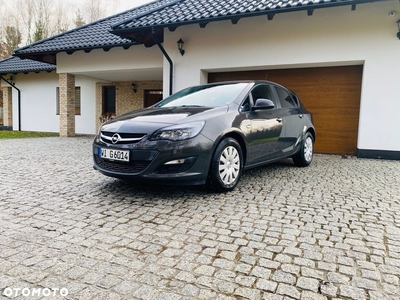 Opel Astra 1.4 Turbo Active