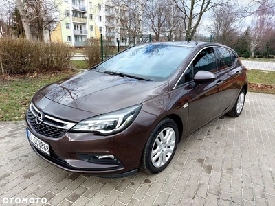 Opel Astra 1.4 Turbo Business