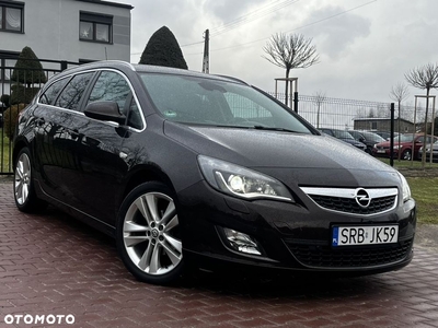 Opel Astra 1.4 Turbo Sports Tourer Exklusiv