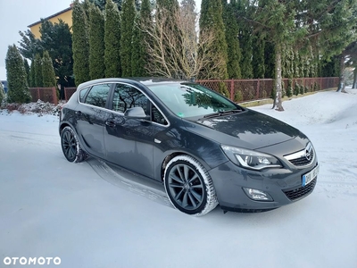 Opel Astra 1.6 Turbo Automatik Color Edition