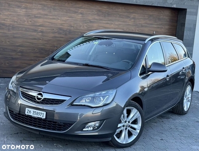 Opel Astra 1.4 Turbo Cosmo