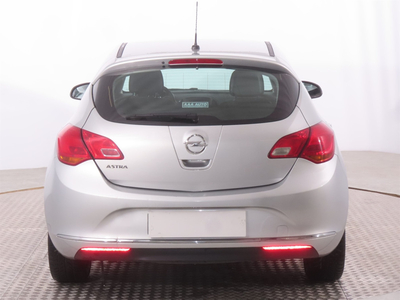 Opel Astra 2015 1.6 16V 212699km ABS klimatyzacja manualna