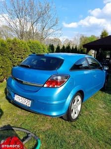 Opel Astra III GTC 2.0 T Sport