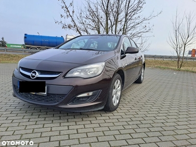 Opel Astra IV 1.4 T Active