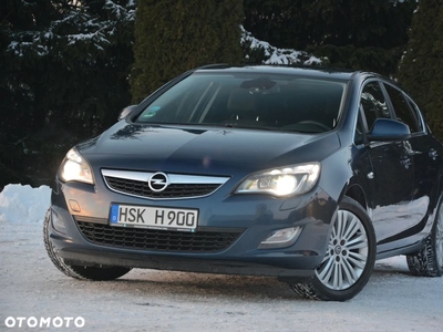 Opel Astra IV 1.4 T Cosmo