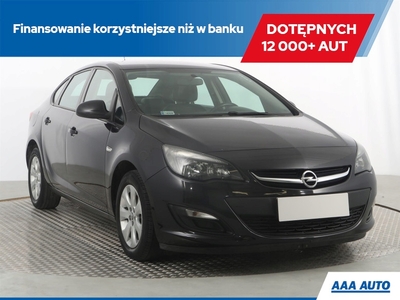 Opel Astra J Sedan 1.6 Twinport ECOTEC 115KM 2016