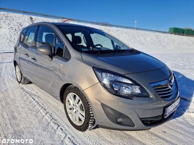 Opel Meriva 1.4 T Design Edition