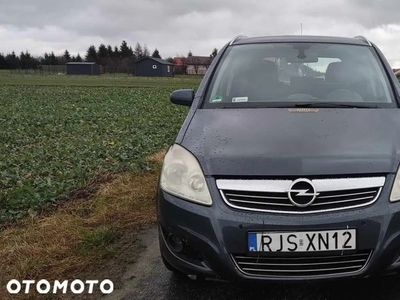 Opel Zafira 1.8 Elegance