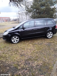 Opel Zafira 1.8 Sport