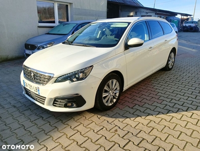 Peugeot 308 BlueHDi 130 EAT8 Allure Pack