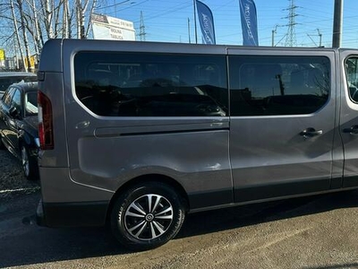 Renault Trafic 9-Osób*OPŁACONY Bezwypadkowy Klima Navi Serwis VIP GWARANCJA24Miesiące