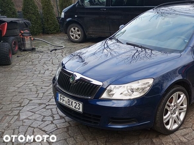 Skoda Octavia 1.6 FAMILY