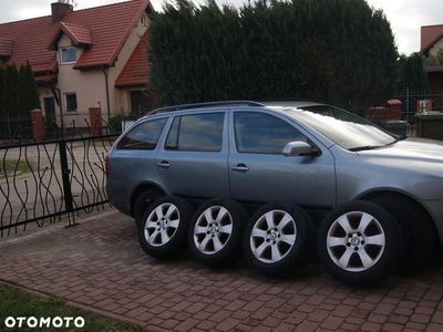 Skoda Octavia 1.6 FSI Elegance