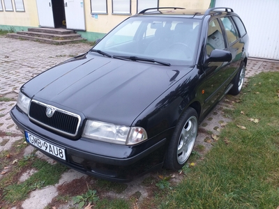 Skoda Octavia I Kombi 2.0 115KM 2000