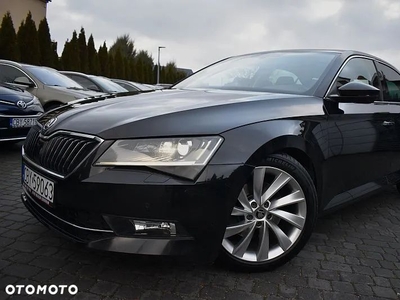 Skoda Superb 2.0 TDI DSG Style