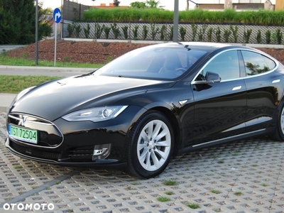 Tesla Model S Standard