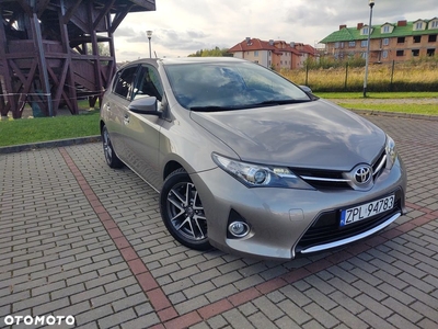 Toyota Auris 1.33 Dual-VVT-i Edition