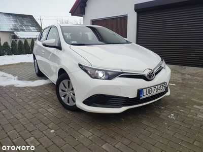 Toyota Auris 1.33 VVT-i Active