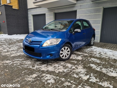 Toyota Auris 1.33 VVT-i Entry