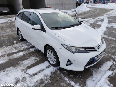 Toyota Auris 1.6 Luna